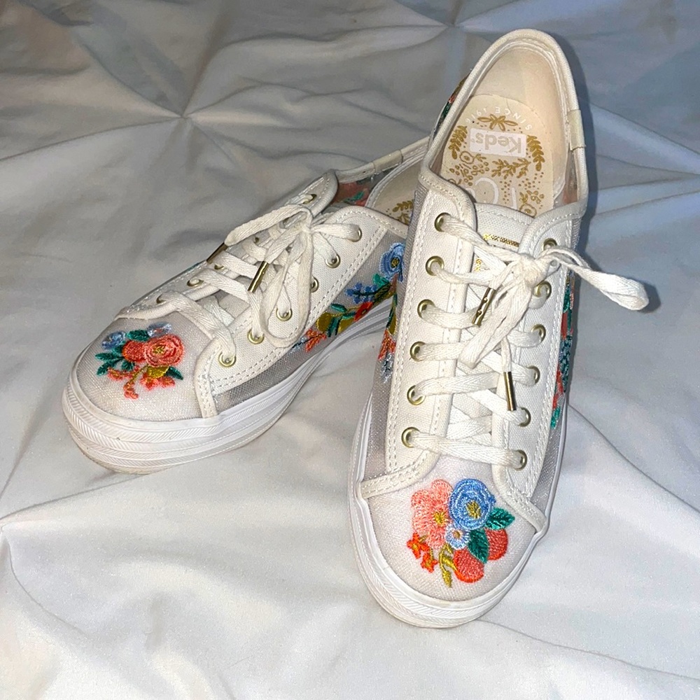 ✨Keds Triple Kick Rifle Paper Co. Platform Sneakers 💙
